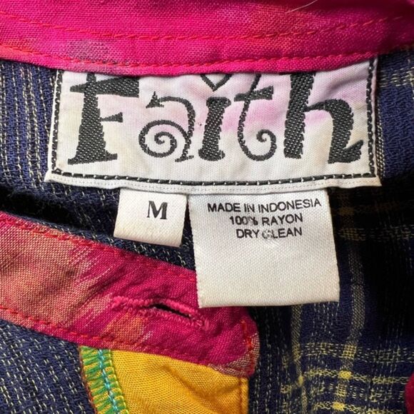 Faith Patchwork Button-Up Tunic – Size M - Picture 6 of 13